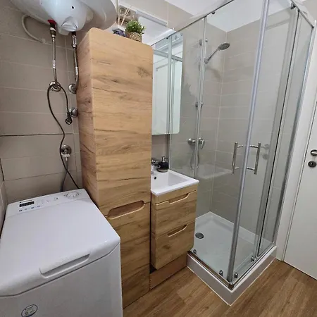 Apartamento Oscar With Pool Access Petrcane