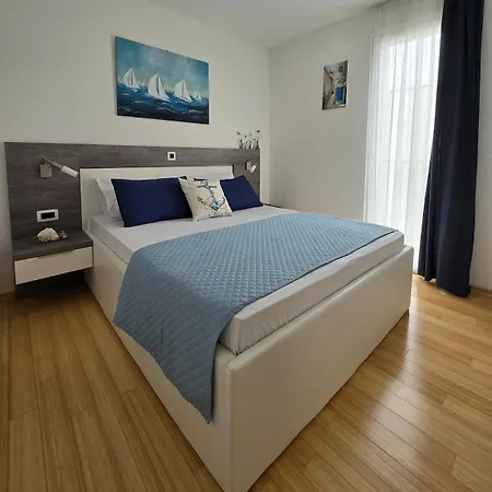 Apartamento Oscar With Pool Access