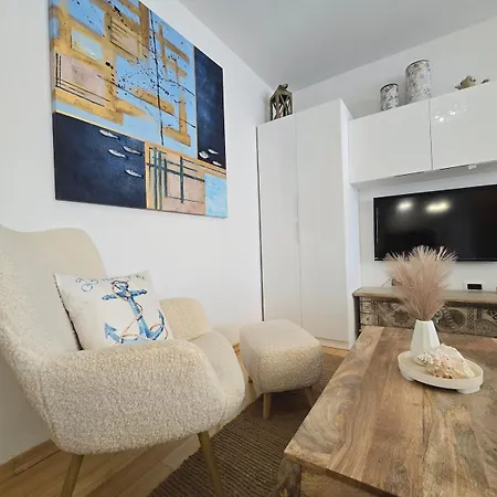 Appartement Oscar With Pool Access